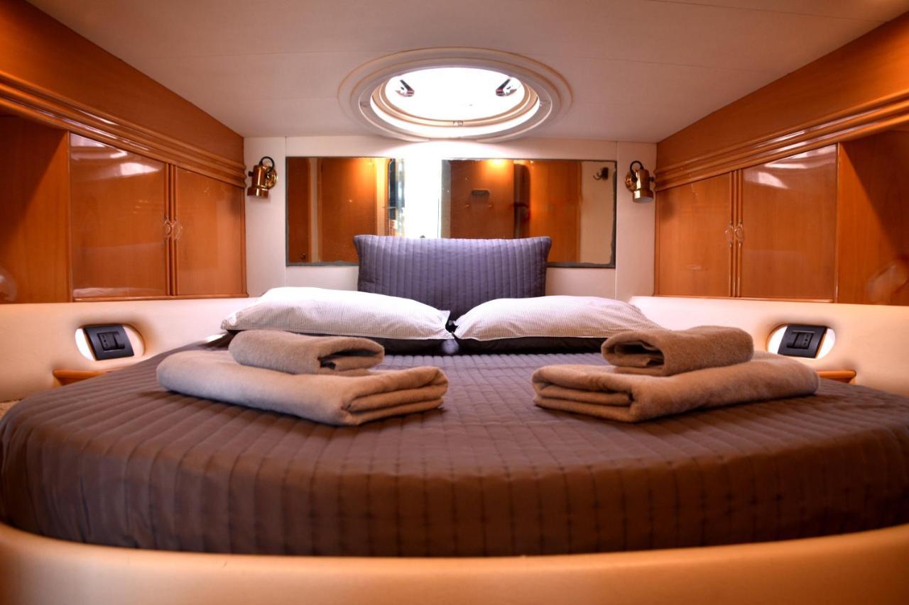 Luxury Yacht Kamikara Hotel San Miguel de Abona Exterior foto